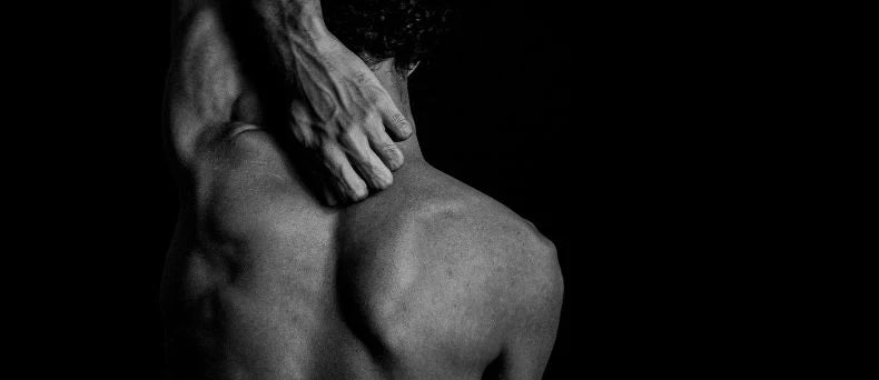 Massage prostatique : techniques, plaisir et précautions