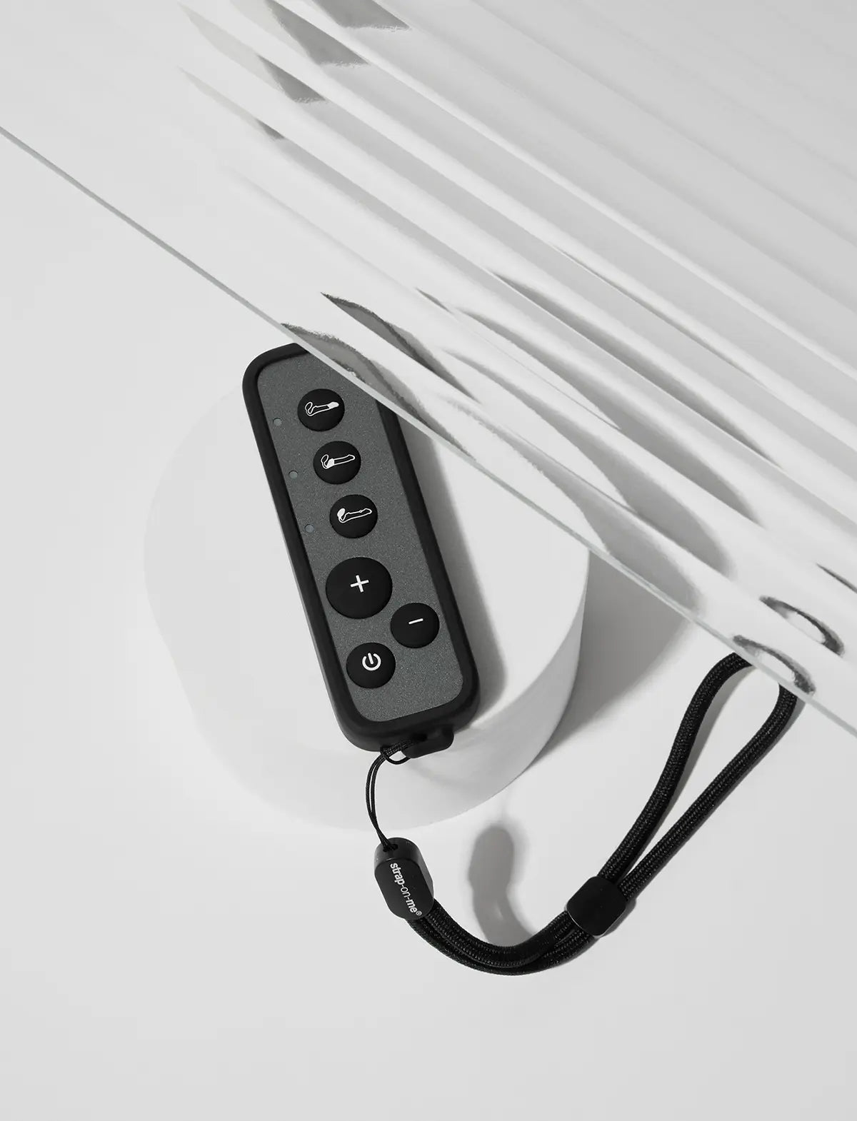 Attache Télécommande Strap-on-me