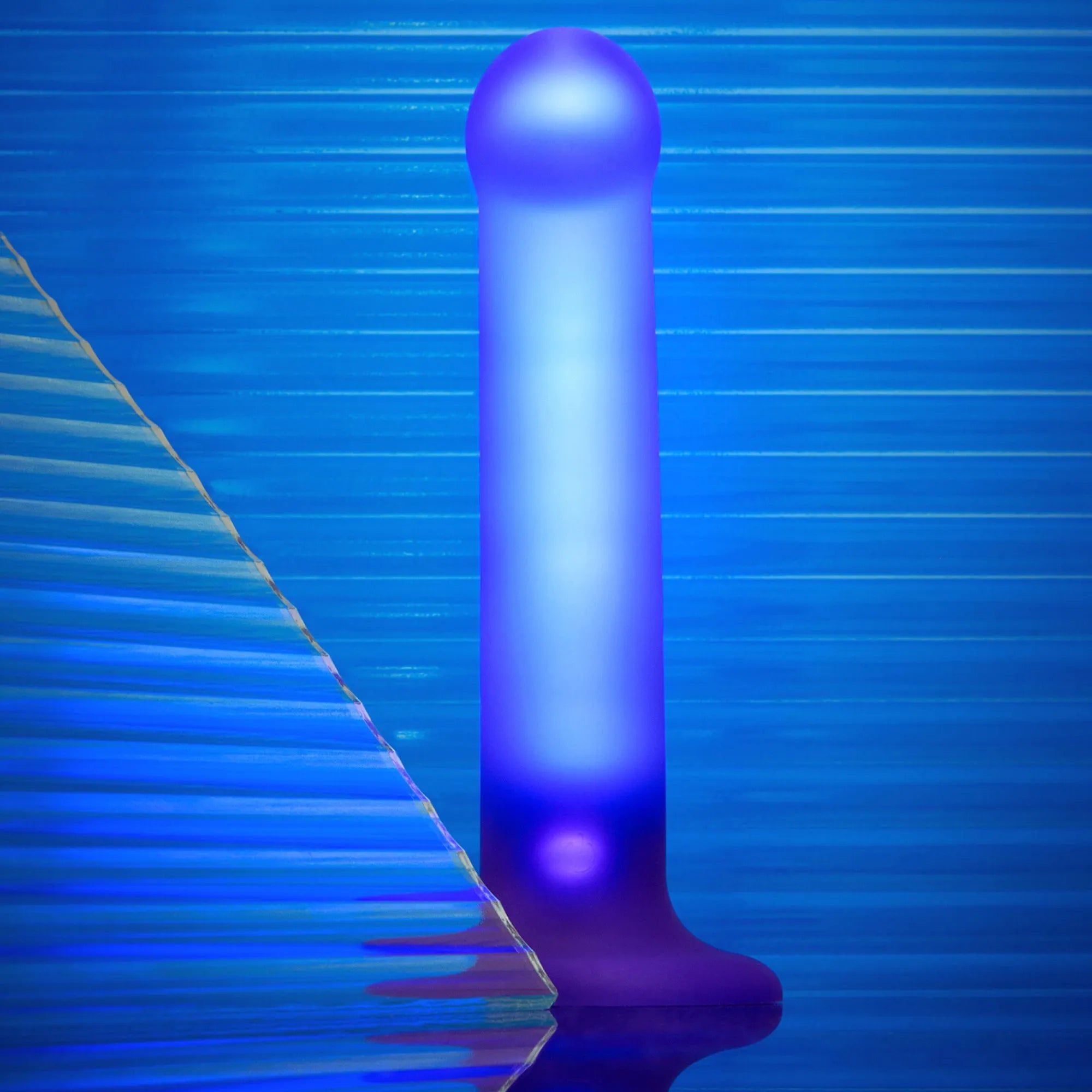 Dildo Glow-LED - Taille M - strap-on-me®