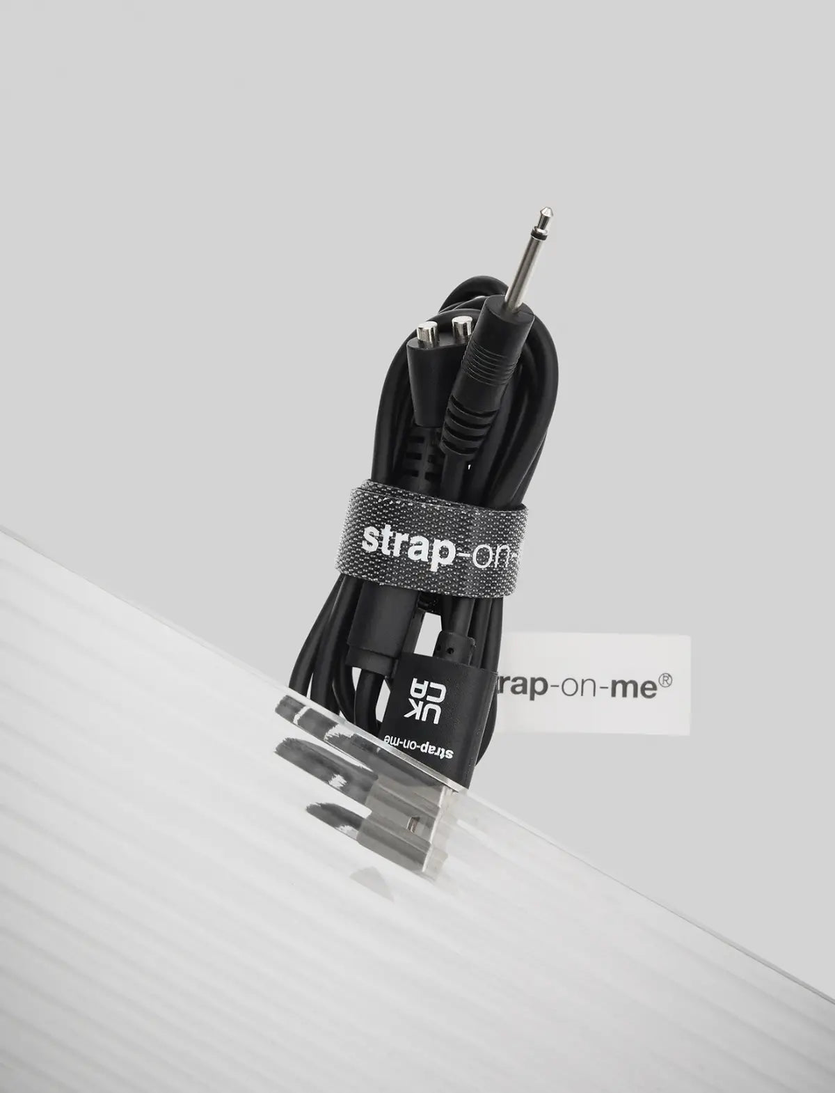 Chargeur USB double tête – recharge rapide et utilisation pratique, compatible strap-on-me