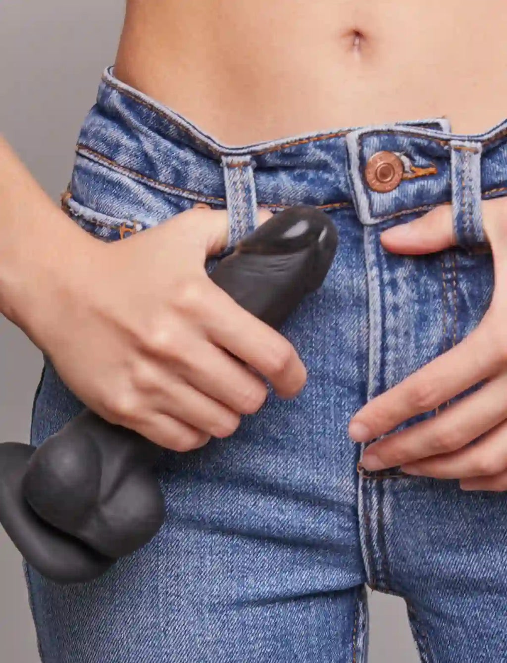 dildo realistic black – natural sensations and comfortable stimulation, compatible strap-on-me